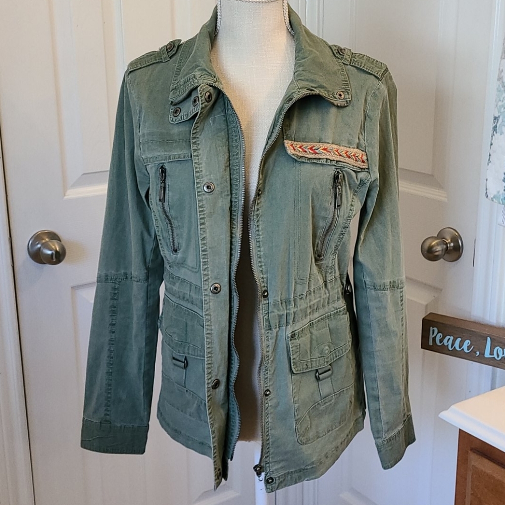 Daytrip Jacket "M"😍 - Picture 13 of 14